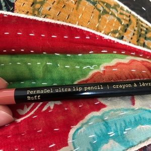 Pat McGrath permagel ultra lip pencil (buff)